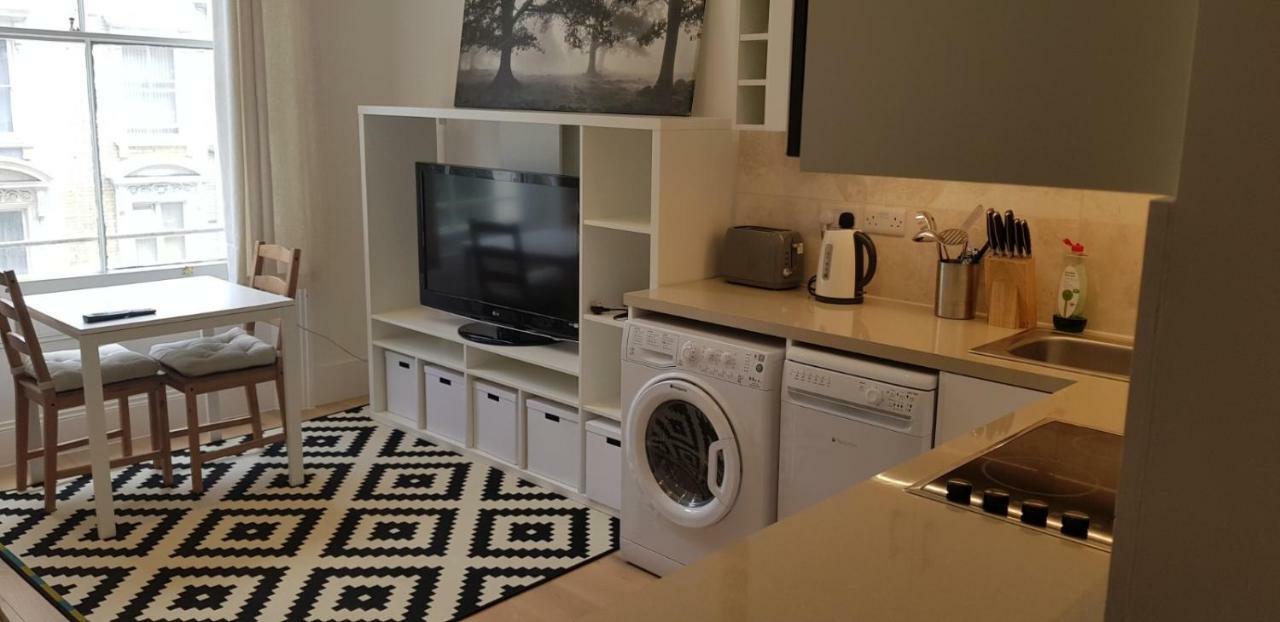 Luxury One Bed Apartment Next To Hyde Park 런던 외부 사진