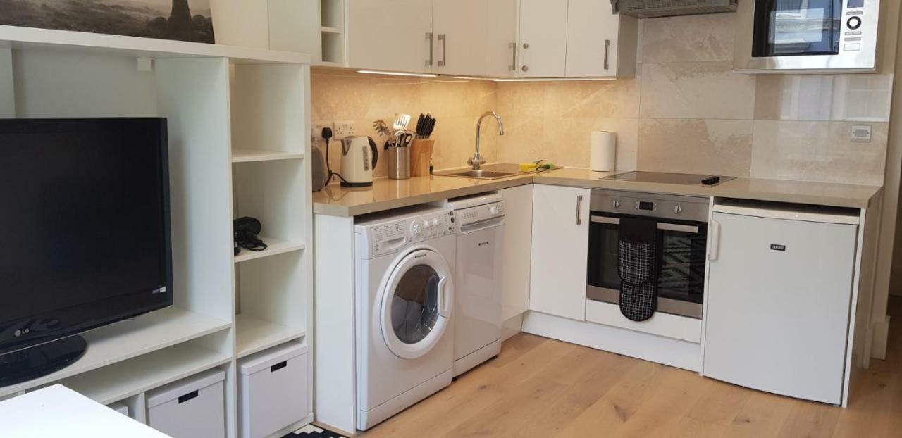 Luxury One Bed Apartment Next To Hyde Park 런던 외부 사진